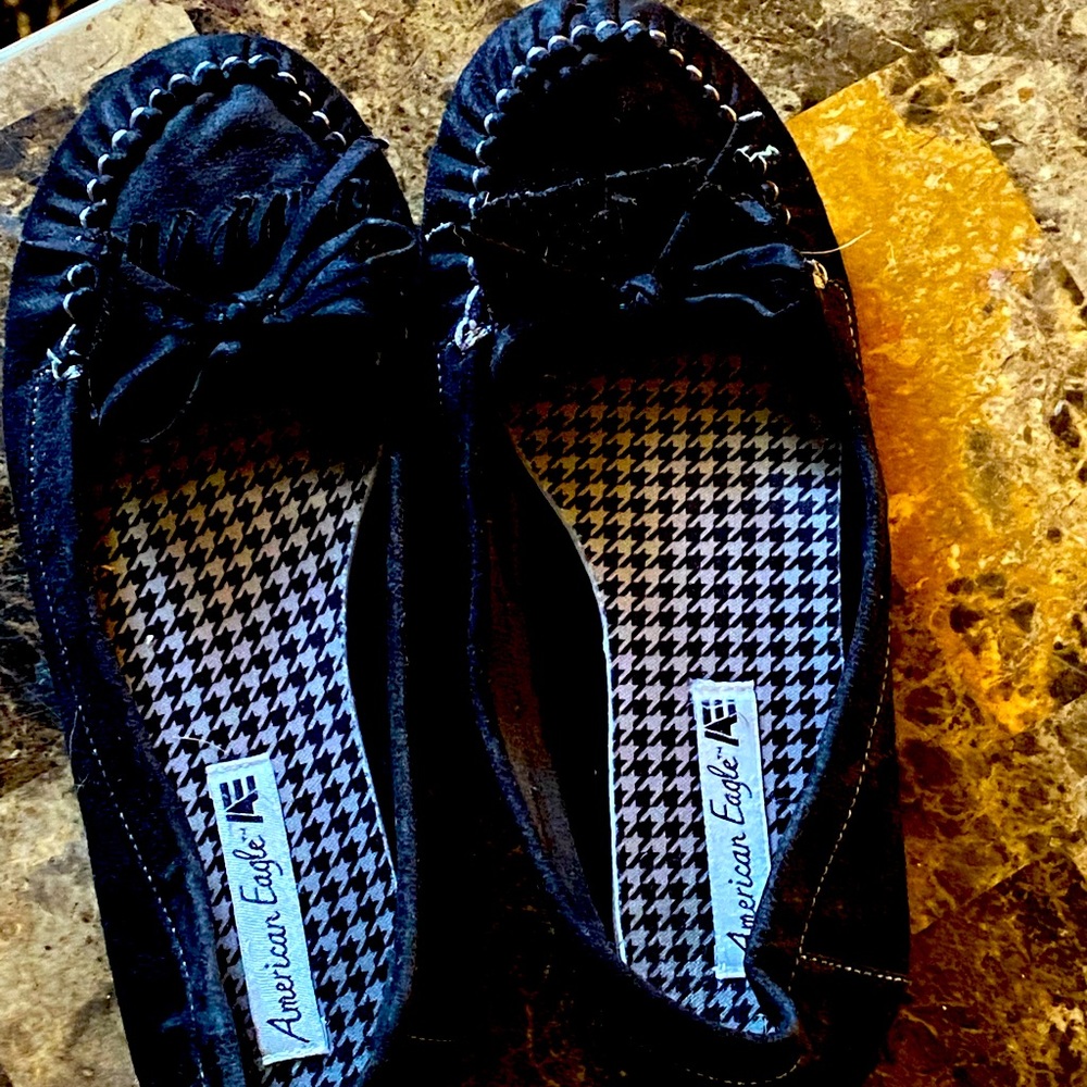 Women’s slip on shoes
